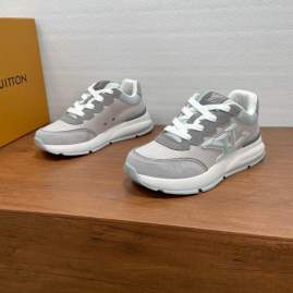Picture of Louis Vuitton Shoes _SKULVsz39-44hnq113417563